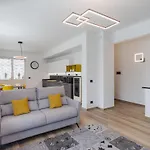 Il Caprifoglio By Interhome Apartment